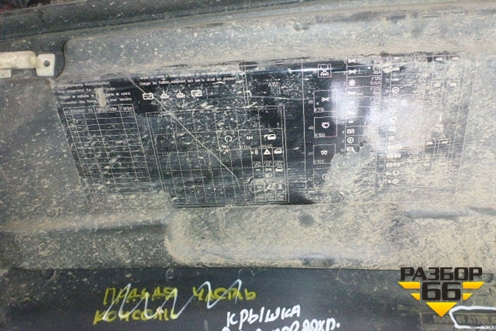 Крышка блока предохранителей (81617016205) для MAN  TGA 4-Series  с 2000-2008г