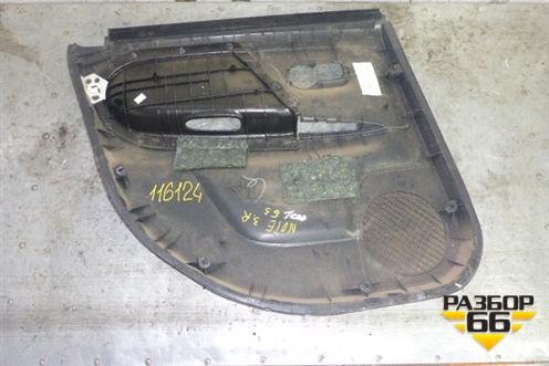 Обшивка двери задней правой под электрику (829229U000) для Nissan Note (Е11) с 2005-2013г (Нот)