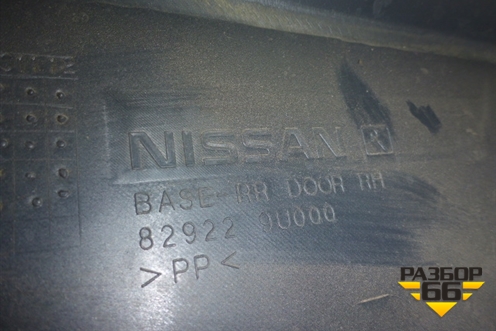 Обшивка двери задней правой под электрику (829229U000) для Nissan Note (Е11) с 2005-2013г (Нот)
