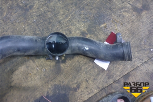 Патрубок воздушного фильтра 7L8129627 для Audi Q7 c 2005-2015г (Ку 7)