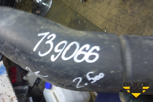 Патрубок воздушного фильтра 7L8129627 для Audi Q7 c 2005-2015г (Ку 7)