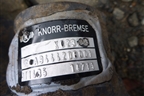 Суппорт передний правый (A9444208001) для Mercedes Benz TRUCK Axor 2 с 2004г (Аксор)