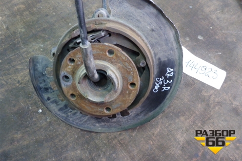 Кулак задний правый для Audi Q7 c 2005-2015г (Ку 7)