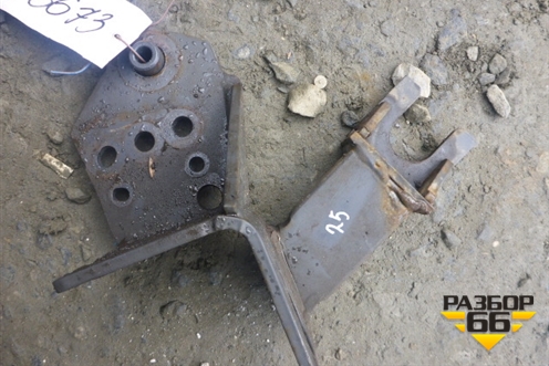 Кронштейн усилителя переднего бампера левый  (нижний) для Volvo TRUCK FH с 2008-2013г (ФШ)