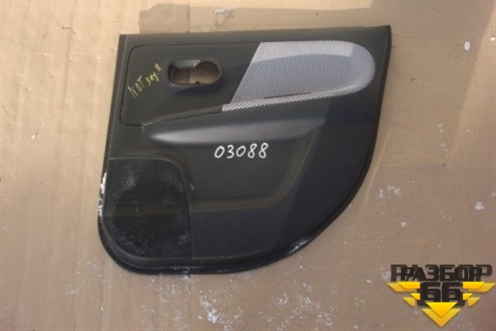 Обшивка двери задней правой под электрику для Nissan Note (Е11) с 2005-2013г (Нот)