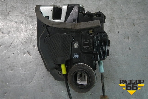 Замок двери задней правой для Toyota Camry V40 с 2006-2011г (Камри)