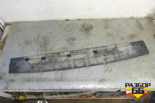 Накладка заднего бампера (до 2012г) (5216260040) для Toyota Land Cruiser (200) с 2008г (Ленд Крузер)