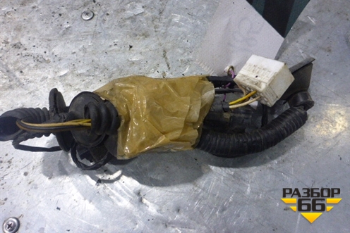 Проводка двери правой для Hyundai  HD 35-78 с 2003г