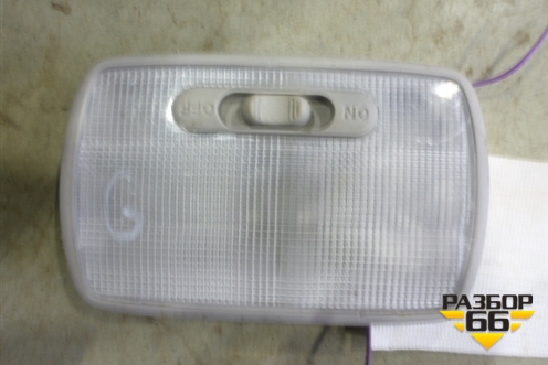 Плафон салонный задний для Honda CR-V(RD4) с 2002-2006г (ЦРВ СРВ)