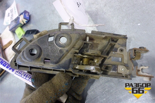 Ручка внутренняя двери задней левой для Honda CR-V(RE) с 2006-2012г