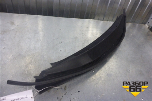 Решетка стеклоочистителей (новая) (74200SMGG00ZA) для Honda Civic 5D с 2006-2012г