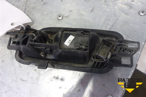 Ручка внутренняя двери передней правой (2H0837114T) для Volkswagen Amarok с 2010г