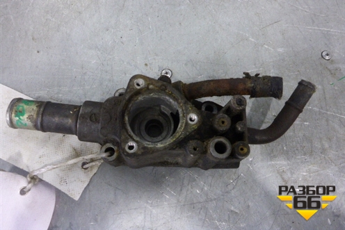 Корпус термостата (2.0л 16VQR20) для Nissan Primera (P12E) с 2001-2008г (Примера)