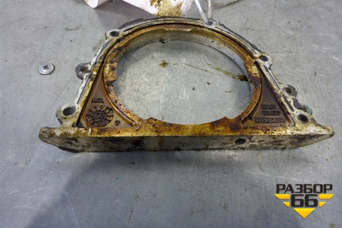 Крышка коленвала задняя (2.0л 16V QR20) для Nissan Primera (P12E) с 2001-2008г (Примера)