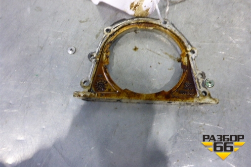 Крышка коленвала задняя (2.0л 16V QR20) для Nissan Primera (P12E) с 2001-2008г (Примера)