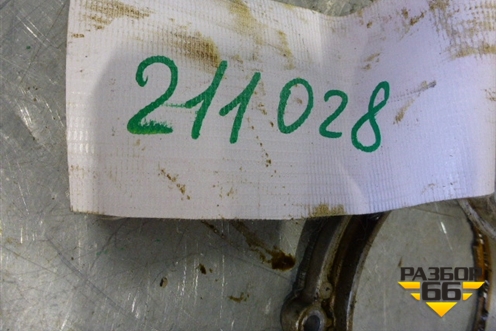 Крышка коленвала задняя (2.0л 16V QR20) для Nissan Primera (P12E) с 2001-2008г (Примера)