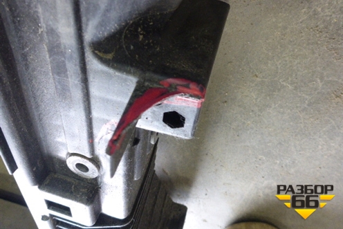 Панель передняя (7N0805588) для Seat Alhambra с 2010г
