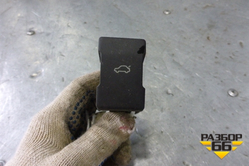 Кнопка открывания багажника для Geely Emgrand (EC7) с 2009-2016г