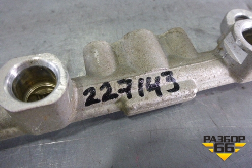 Рейка топливная рампа (1.5л MR479QA) для Geely MK с 2008г