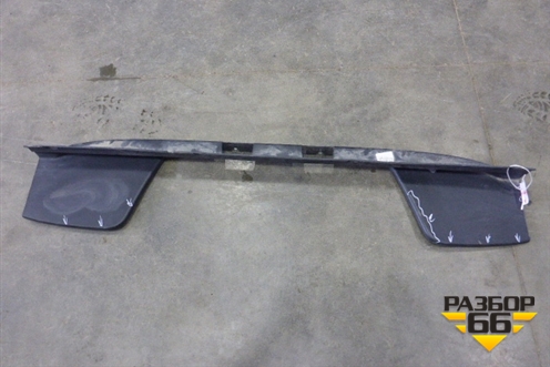 Накладка заднего бампера (2H7807512A) для Volkswagen Amarok с 2010г