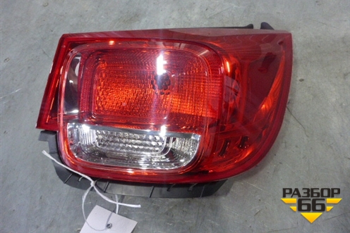 Фонарь задний наружный правый (новый) (25920376) для Chevrolet Malibu с 2011г