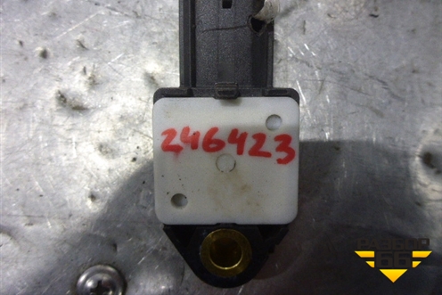 Датчик AIR BAG (8983405020) для Toyota Avensis с 2003-2009г (Авенсис)