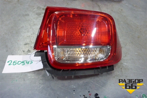 Фонарь задний наружный правый (новый) (25920376) для Chevrolet Malibu с 2011г