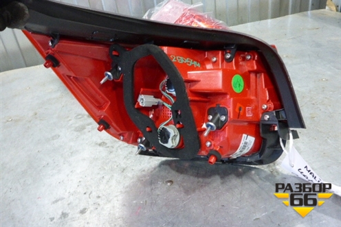 Фонарь задний наружный правый (новый) (25920376) для Chevrolet Malibu с 2011г
