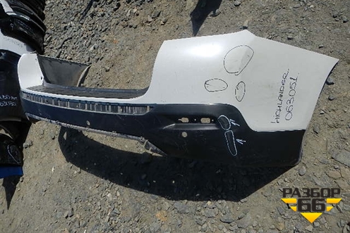 Бампер задний (под парктроник) для Toyota Highlander с 2007-2013г (Хайлендер)