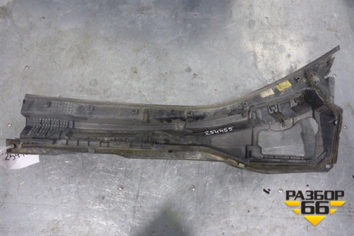Решетка стеклоочистителей правая (74228SWWG00) для Honda CR-V(RE) с 2006-2012г