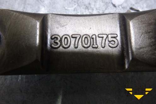Коромысло (3070175) для International  9800i