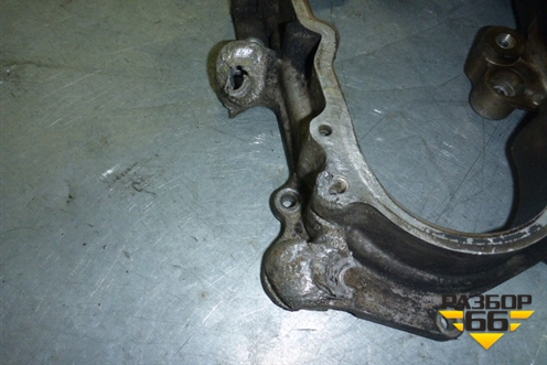 Крышка двигателя передняя для Infiniti Infiniti QX56/QX80 (Z62) с 2010г (Ку икс56/80)