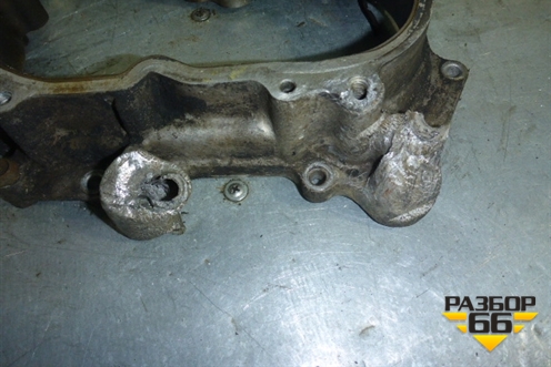 Крышка двигателя передняя для Infiniti Infiniti QX56/QX80 (Z62) с 2010г (Ку икс56/80)