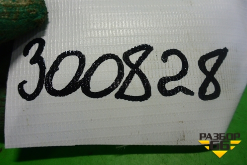 Накладка стекла заднего левого (внутренний) для Nissan Teana (L33) с 2013г (Теана)