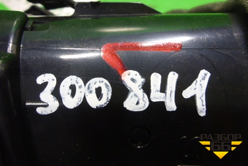 Дефлектор воздушный левый (687613TS0A) для Nissan Teana (L33) с 2013г (Теана)