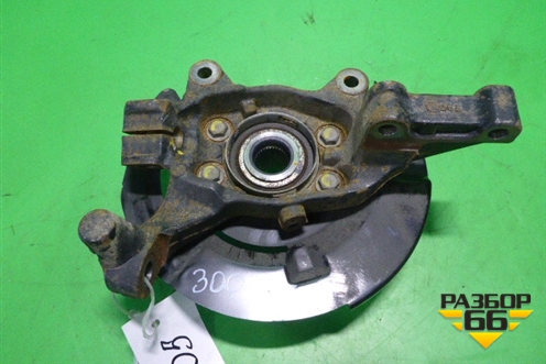 Кулак поворотный передний правый (25л АКПП QR25DE пробег 7000 км) для Nissan Teana (L33) с 2013г (Теана)