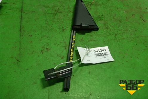 Накладка двери задней правой (уголок) (822343TS1A) для Nissan Teana (L33) с 2013г (Теана)