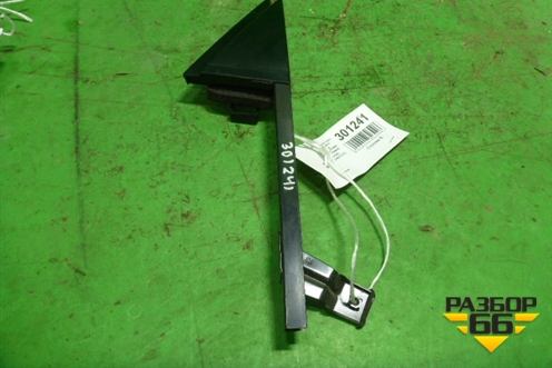 Накладка двери задней правой (уголок) (822343TS1A) для Nissan Teana (L33) с 2013г (Теана)