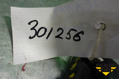 Кнопка стеклоподъёмника (передняя правая) (254113TA1A) для Nissan Teana (L33) с 2013г (Теана)