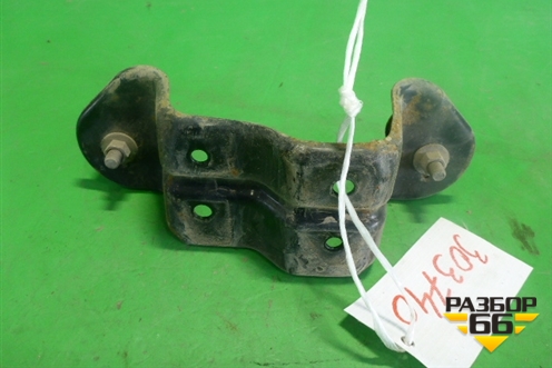 Кронштейн воздухозаборника  (верхний) (282147M000) для Hyundai  HD-500 с 2010г