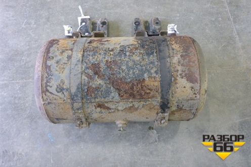 Ресивер воздушный  (с кронштейном) (592137C700) для Hyundai  HD-500 с 2010г