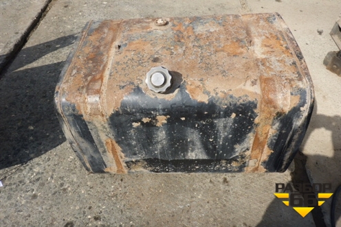 Бак топливный Грузовой (левый 1350х610х660) (311107C300) для Hyundai  HD-500 с 2010г