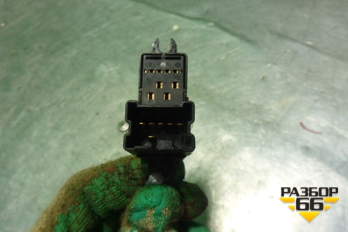 Кнопка стеклоподъёмника (задняя) (254113TA3A) для Nissan Teana (L33) с 2013г (Теана)