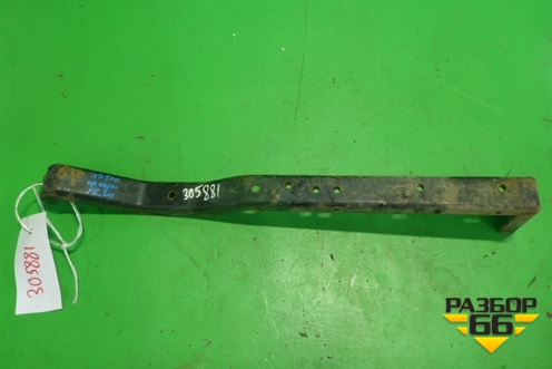Кронштейн подножки для Hyundai  HD-500 с 2010г