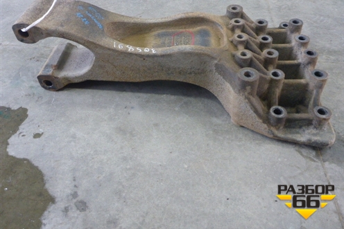 Кронштейн реактивной тяги (к раме) (552507K900) для Hyundai  HD-500 с 2010г