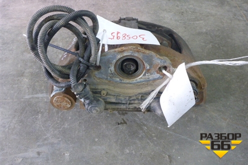 Суппорт передний левый (581008D500) для Hyundai  HD-500 с 2010г