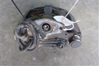 Суппорт передний правый (582008D500) для Hyundai  HD-500 с 2010г