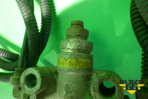 Кран уровня пола (644107C000) для Hyundai  HD-500 с 2010г