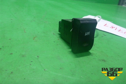 Кнопка (ASR) (937296B000) для Hyundai  HD-500 с 2010г