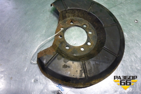 Кожух тормозного диска задний правый (3M512K317AD) для Volvo C30 с 2006г